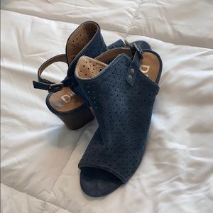 Great condition navy suede chunky heel